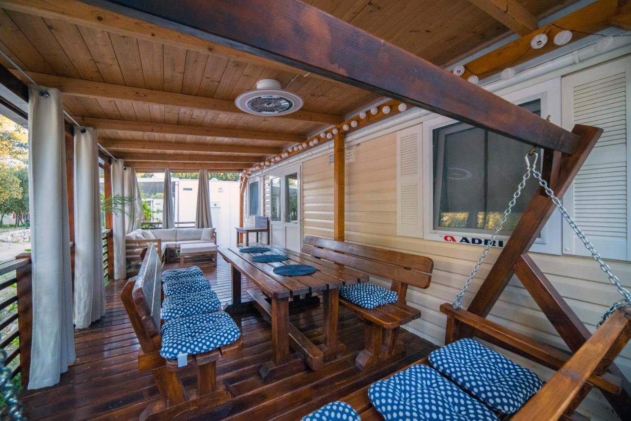 Mobile Home Cube, 3 Bedrooms, Free Parking, Wifi 比奥格勒·纳·莫鲁 外观 照片