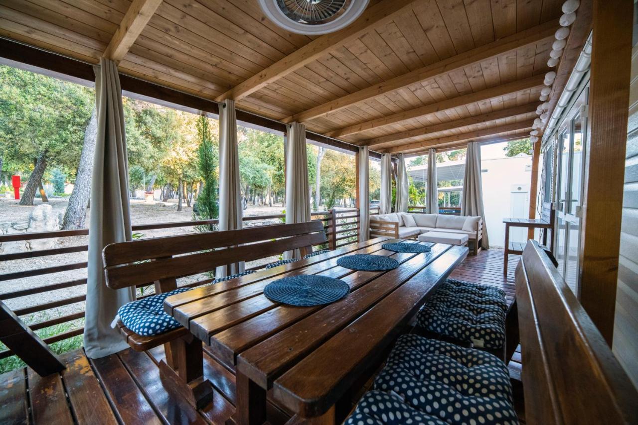 Mobile Home Cube, 3 Bedrooms, Free Parking, Wifi 比奥格勒·纳·莫鲁 外观 照片